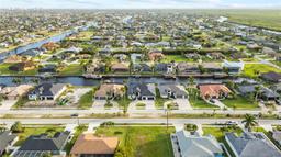 Picture of 2802 Gleason Pkwy, Cape Coral, FL 33914