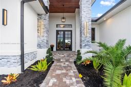 Picture of 2802 Gleason Pkwy, Cape Coral, FL 33914