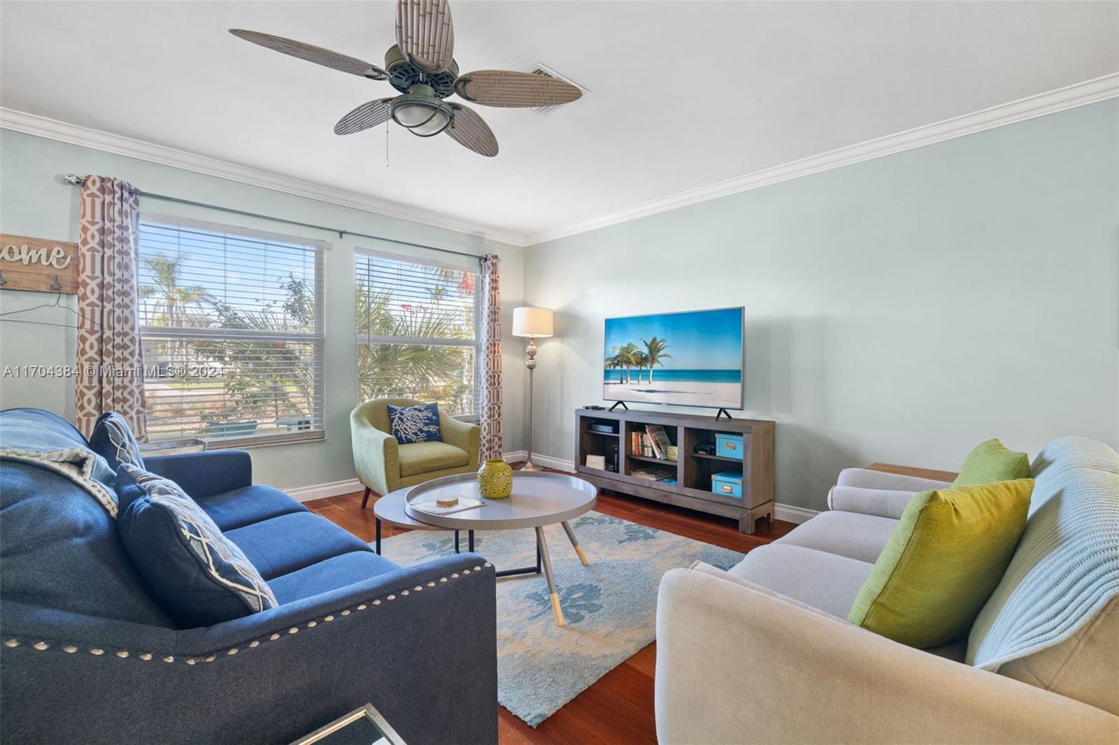 Picture of 573 N 108Th Ave, Naples, FL 34108