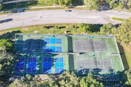 Picture of 9430 Tangerine Pl # 207, Davie, FL 33324