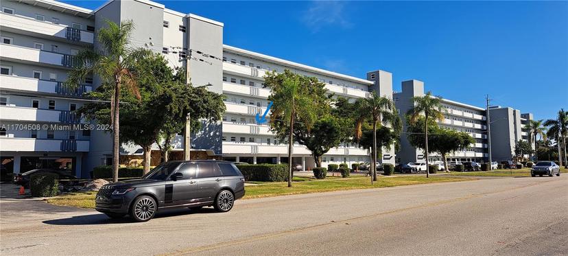 Picture of 1425 Atlantic Shores Blvd # 307, Hallandale Beach FL 33009