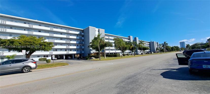 Picture of 1425 Atlantic Shores Blvd # 307, Hallandale Beach FL 33009