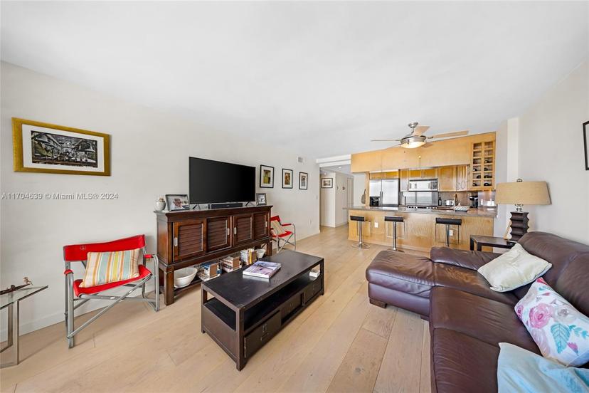 Picture of 465 Ocean Dr # 706, Miami Beach FL 33139