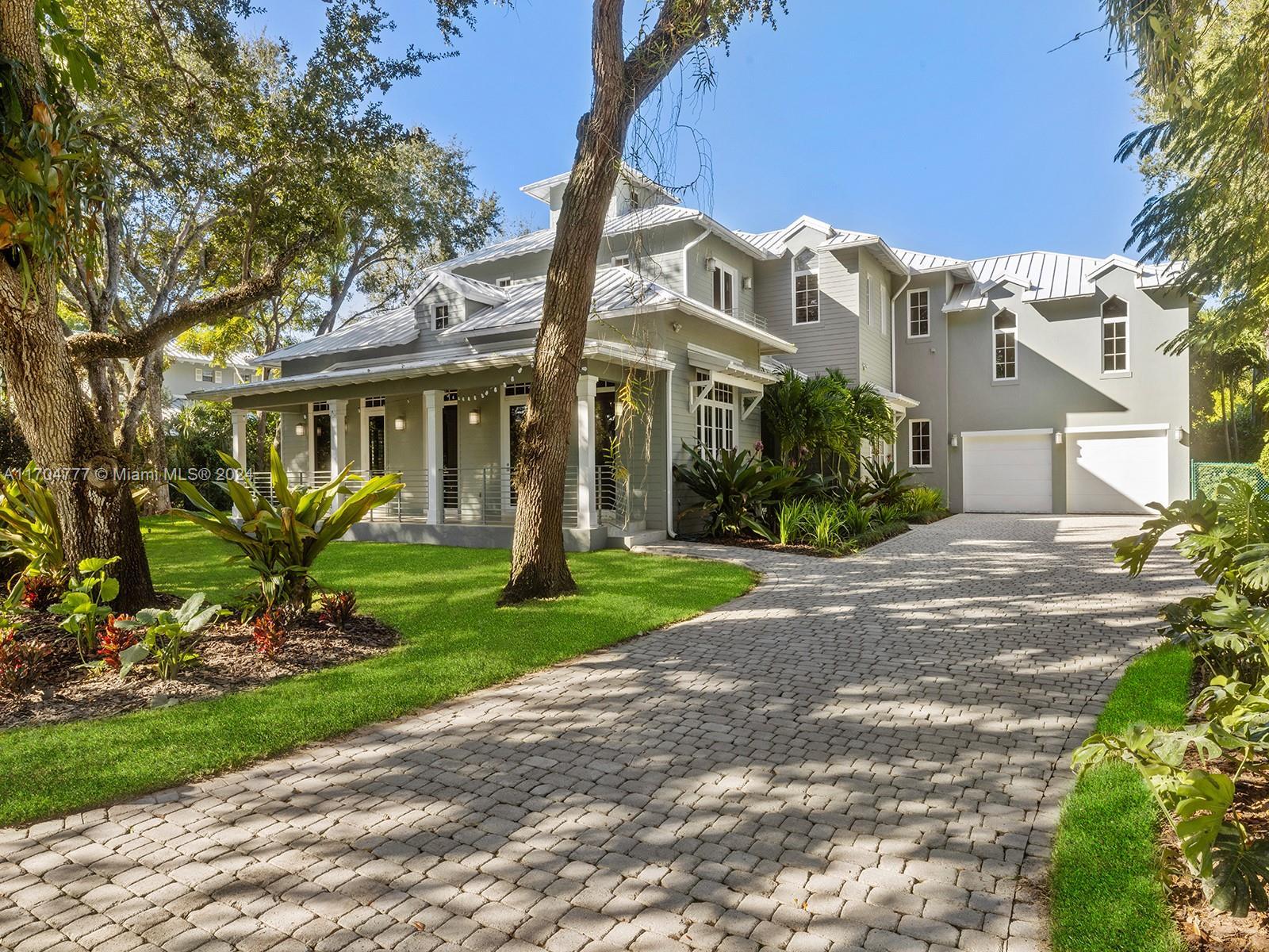 Picture of 11740 SW 70Th Ave, Pinecrest, FL 33156