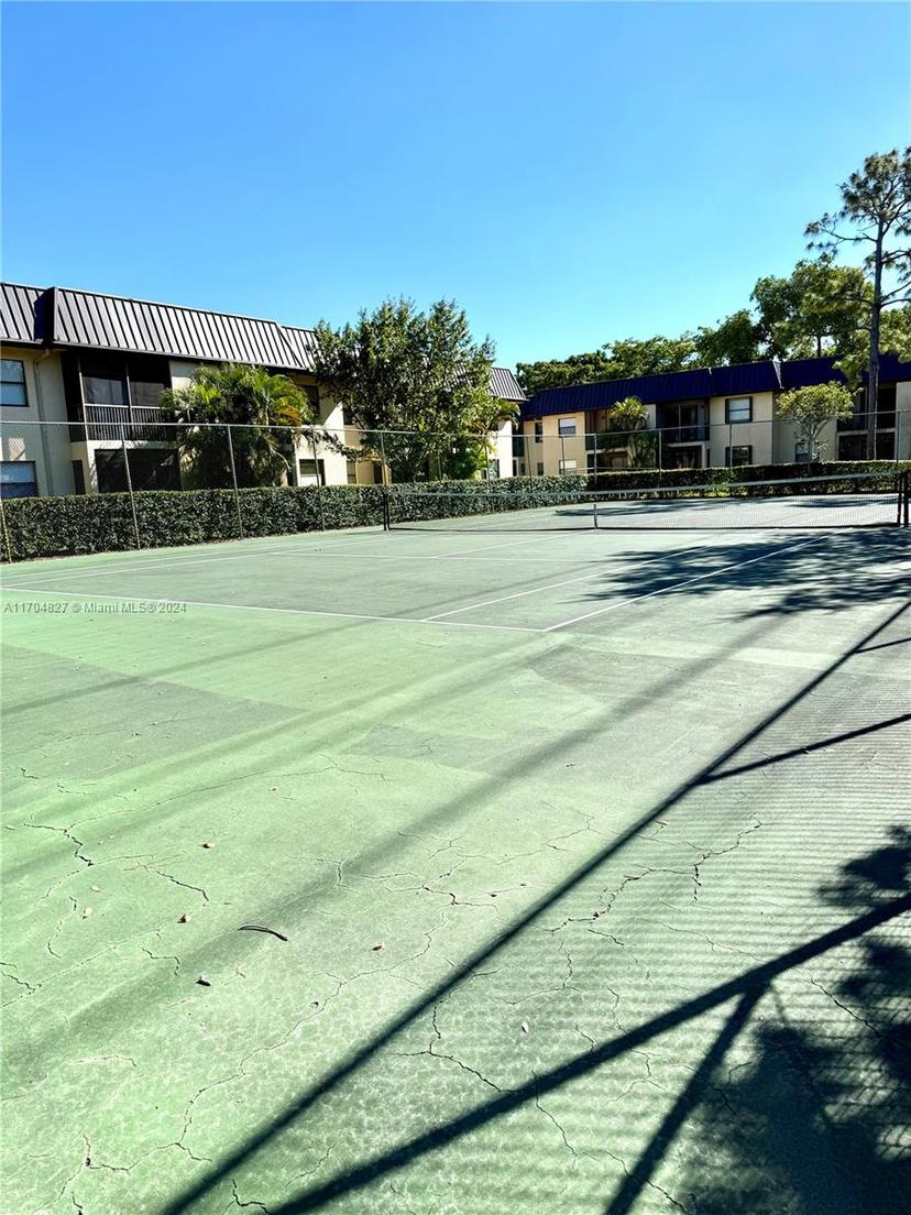 Picture of 137 NW 93Rd Ave # 103, Pembroke Pines FL 33024