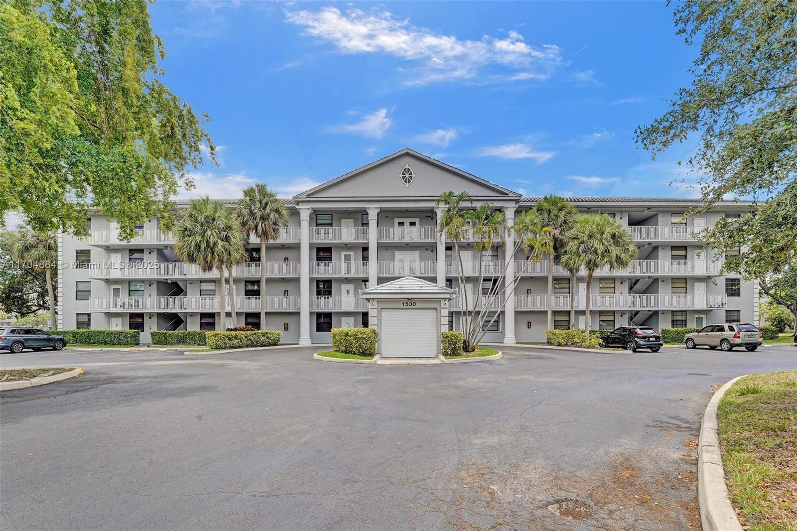 Picture of 1530 Whitehall Dr # 204, Davie, FL 33324