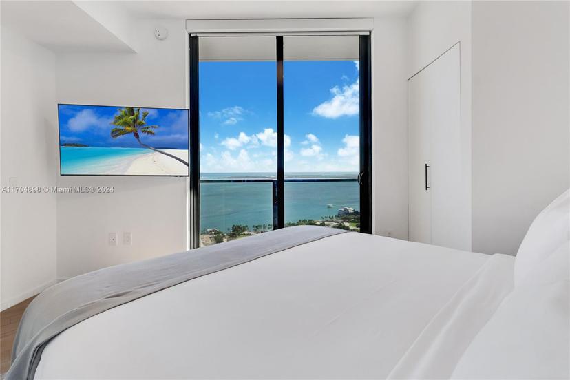 Picture of 398 NE 5Th St # 3114, Miami FL 33132