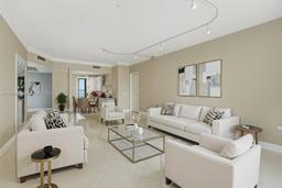 Picture of 20281 E Country Club Dr # 2104, Aventura, FL 33180