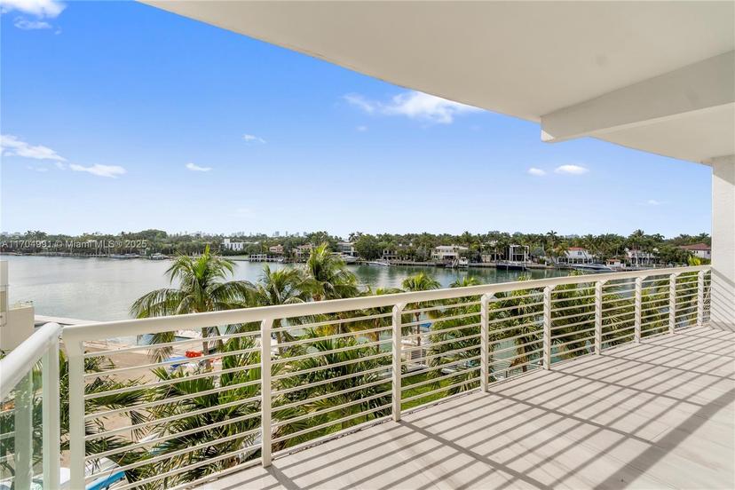 Picture of 6580 Indian Creek Dr # 406, Miami Beach FL 33141