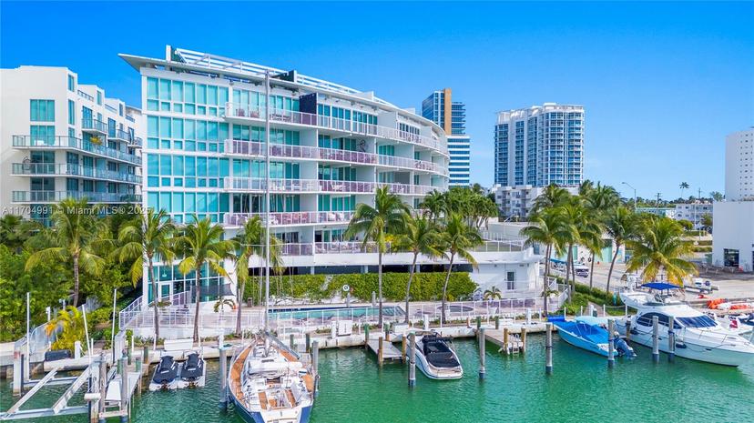 Picture of 6580 Indian Creek Dr # 406, Miami Beach FL 33141