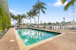 Picture of 6580 Indian Creek Dr # 406, Miami Beach, FL 33141