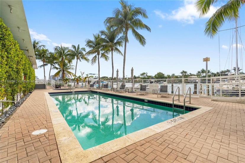 Picture of 6580 Indian Creek Dr # 406, Miami Beach FL 33141