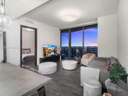 Picture of 1000 Brickell Plz, Miami, FL 33131