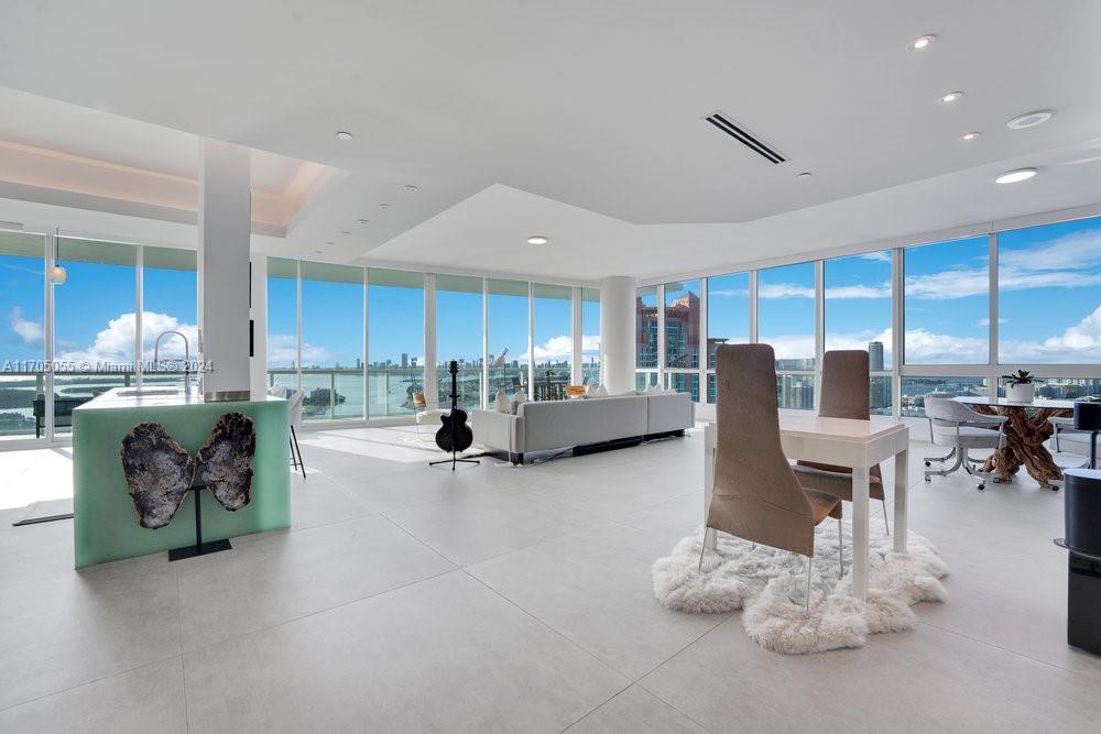 Picture of 100 S Pointe Dr # 3601, Miami Beach, FL 33139