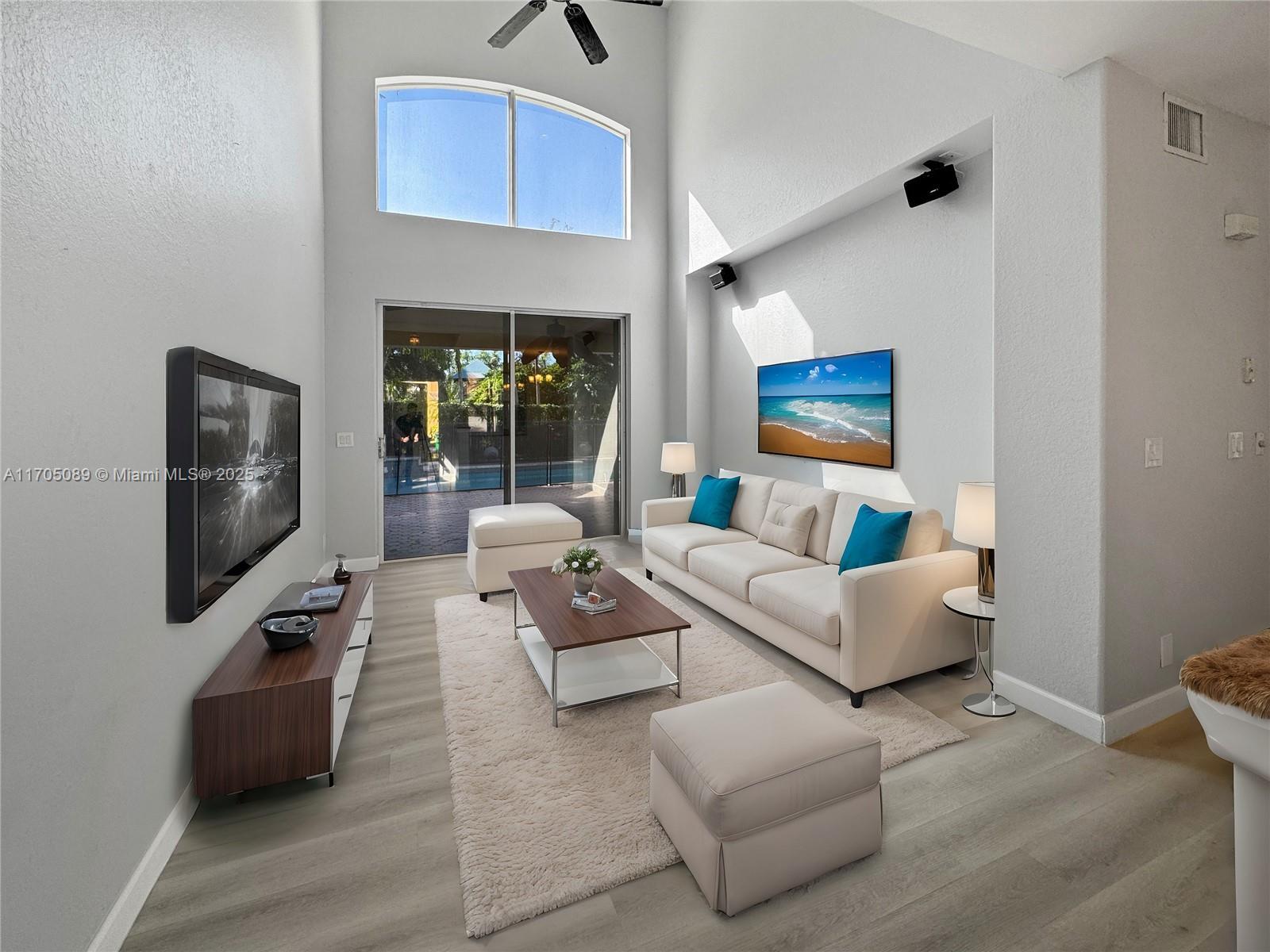 Picture of 5606 NW 122Nd Ter, Coral Springs, FL 33076