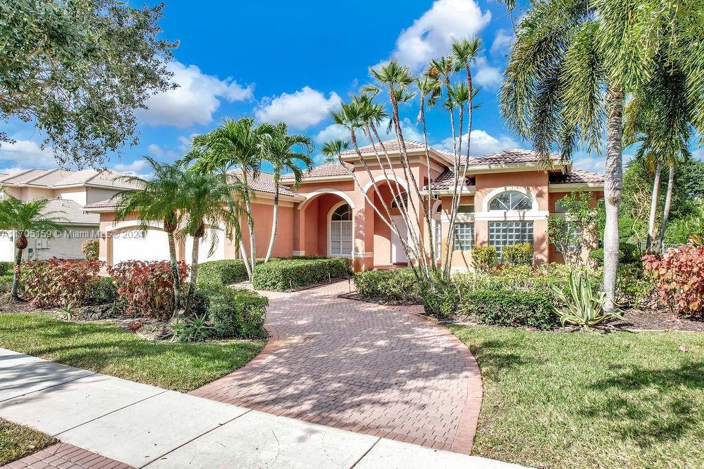 Picture of 11001 Pine Lodge Trl, Davie, FL 33328