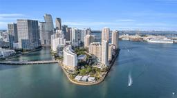 Picture of 770 Claughton Island Dr # 815, Miami, FL 33131