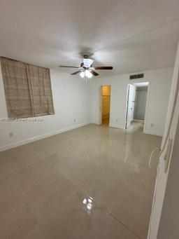 Picture of 14201 N Kendall Dr # 309D, Miami, FL 33186
