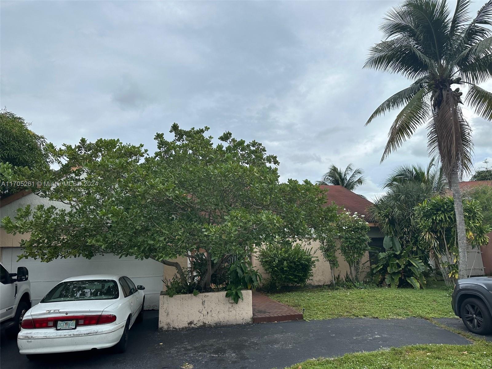Picture of 2901 Buttonwood Ave, Miramar, FL 33025