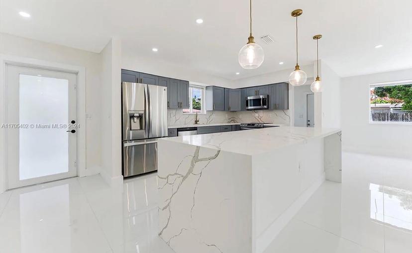 Picture of 17141 NE 5Th Ave, North Miami Beach FL 33162