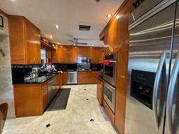 Picture of 1351 NE 173Rd St, North Miami Beach, FL 33162