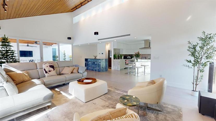 Picture of 10420 SW 64Th St, Miami FL 33173