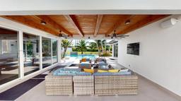Picture of 10420 SW 64Th St, Miami, FL 33173