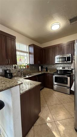 Picture of 10862 NW 78Th Ter # 10862, Doral, FL 33178
