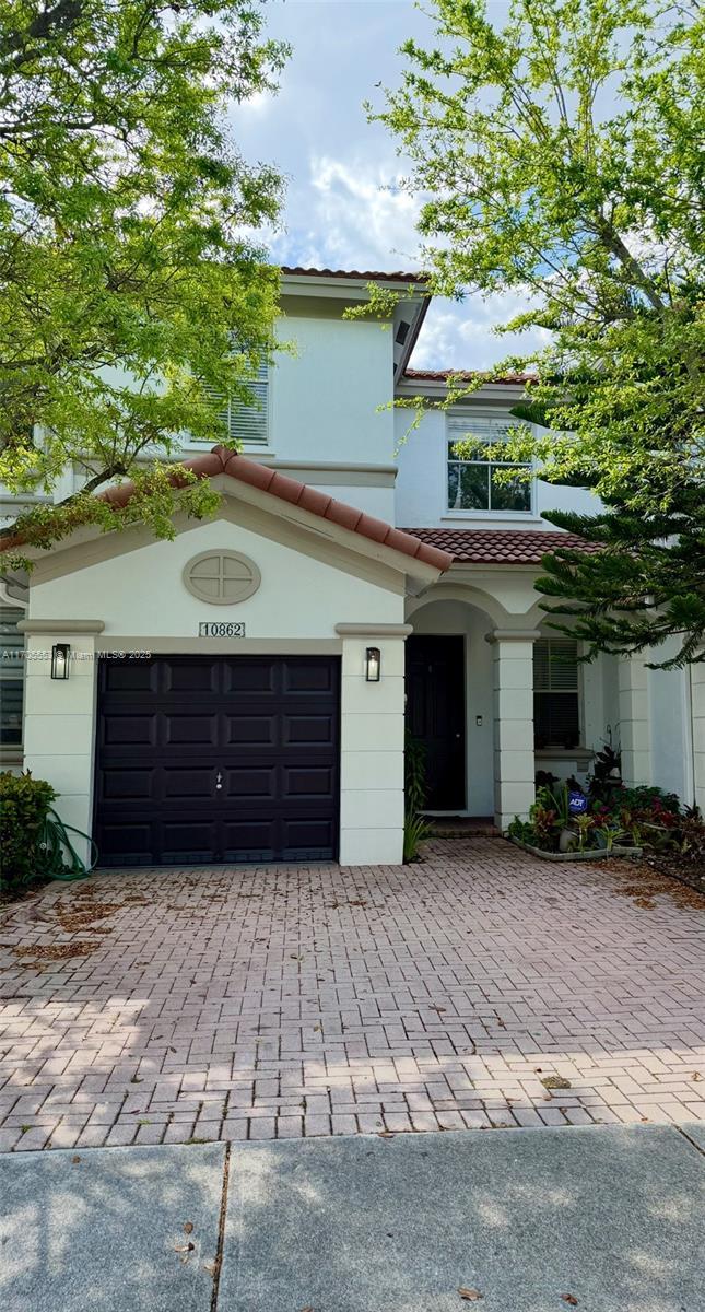 Picture of 10862 NW 78Th Ter # 10862, Doral, FL 33178