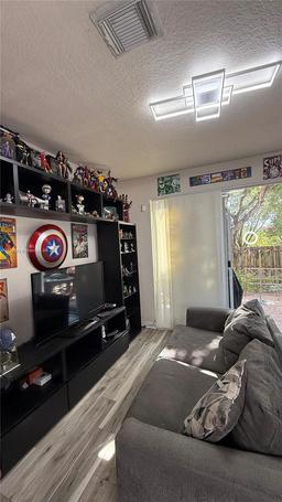 Picture of 10862 NW 78Th Ter # 10862, Doral, FL 33178