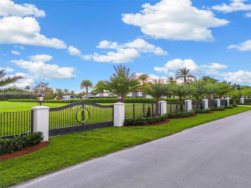 Picture of 70 Sw Pl, Southwest Ranches FL 33331