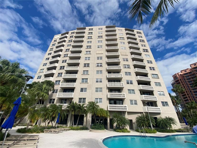 Picture of 90 Edgewater Dr # 805, Coral Gables FL 33133