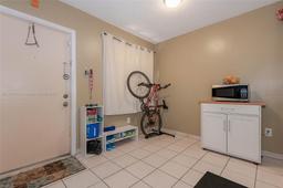 Picture of 475 NW 210Th St # 103, Miami Gardens, FL 33169