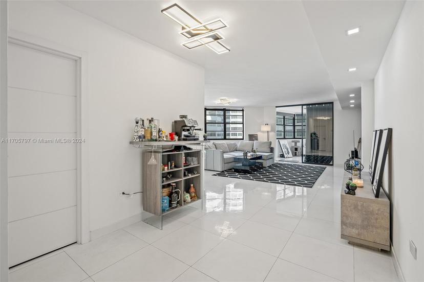Picture of 999 Brickell Bay Dr # 705, Miami FL 33131