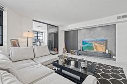 Picture of 999 Brickell Bay Dr # 705, Miami, FL 33131