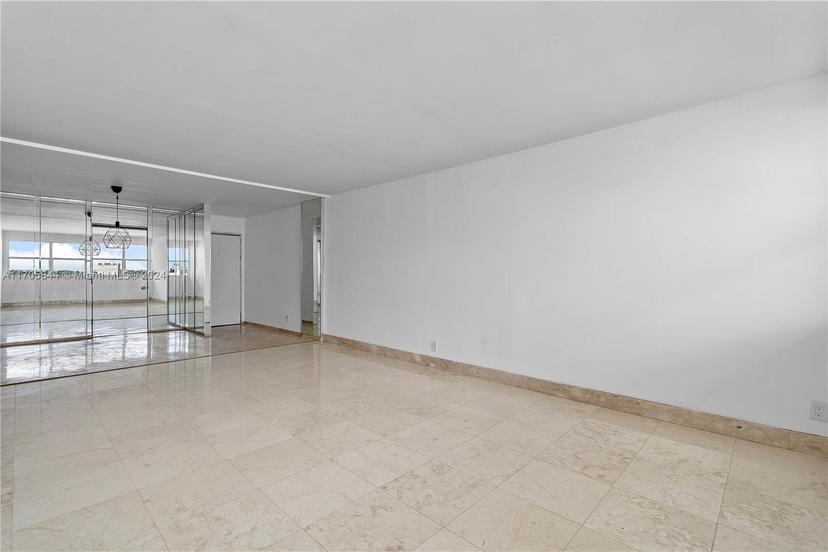 Picture of 111 Golden Isles Dr # G7, Hallandale Beach FL 33009