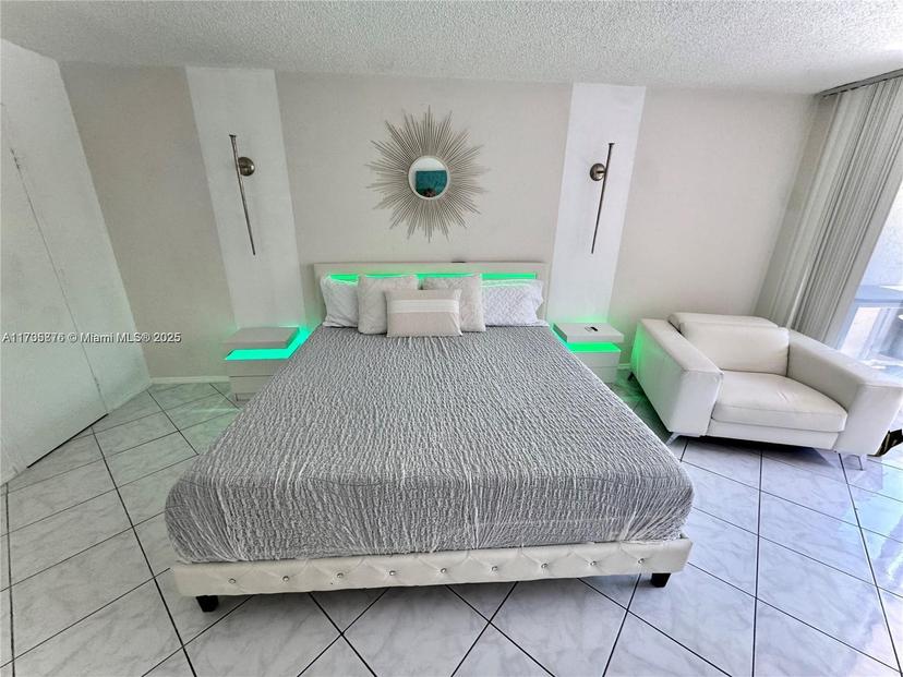 Picture of 2101 Atlantic Shores Blvd # 108, Hallandale Beach FL 33009