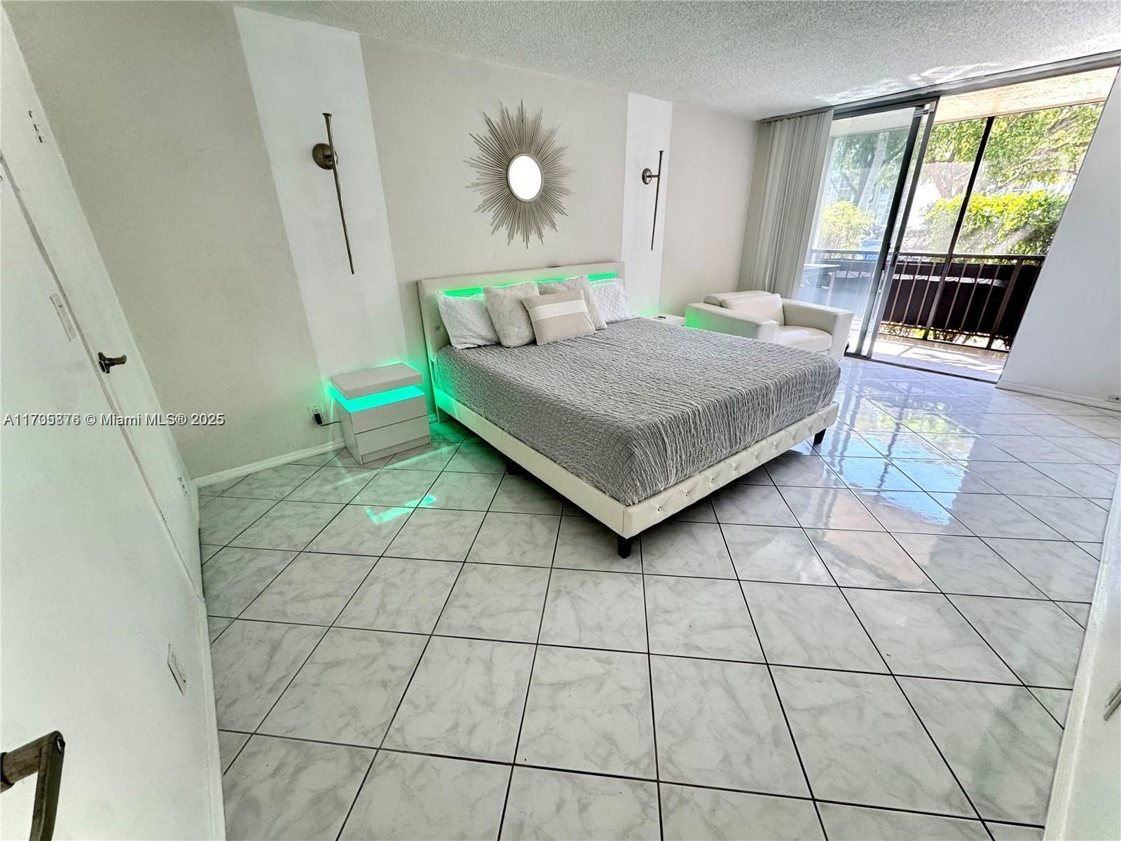 Picture of 2101 Atlantic Shores Blvd # 108, Hallandale Beach, FL 33009