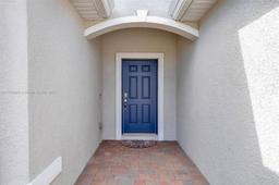 Picture of 226 NW 4Th Ter, Cape Coral, FL 33993