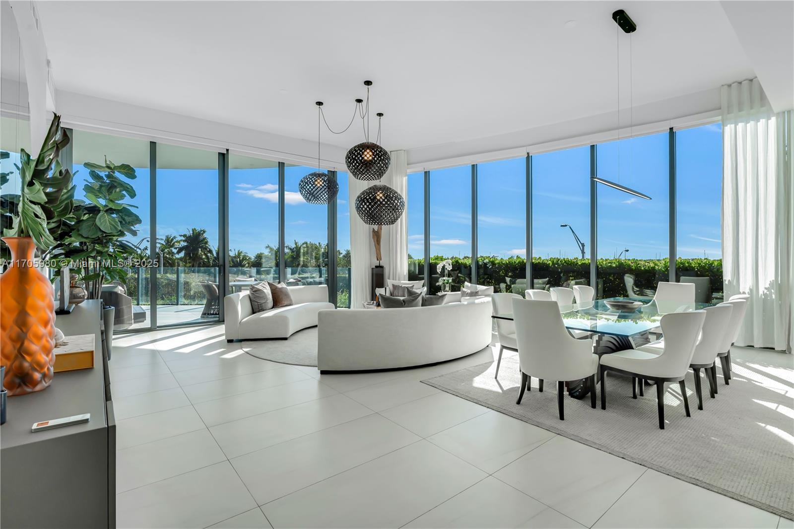 Picture of 2811 S Bayshore Dr # 4A, Miami, FL 33133