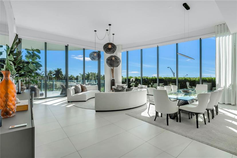Picture of 2811 S Bayshore Dr # 4A, Miami FL 33133