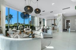 Picture of 2811 S Bayshore Dr # 4A, Miami, FL 33133