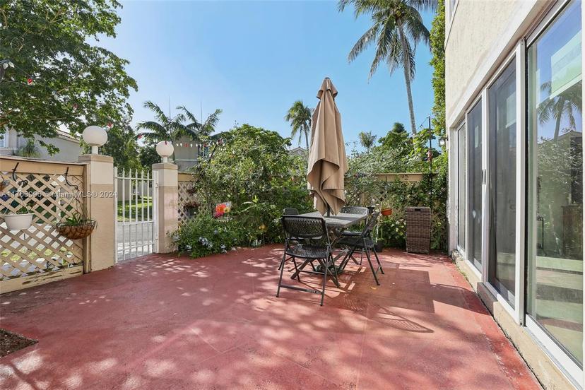 Picture of 10949 Mainsail Dr, Cooper City FL 33026