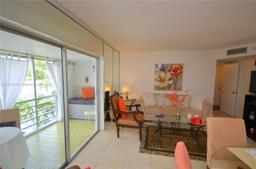 Picture of 4990 E Sabal Palm Blvd # 307, Tamarac, FL 33319