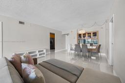 Picture of 100 Bayview Dr # 1931, Sunny Isles Beach, FL 33160