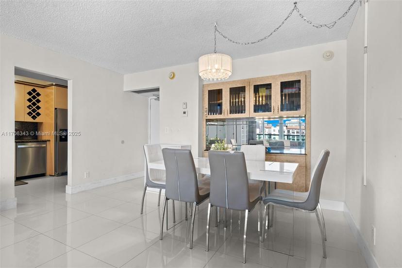 Picture of 100 Bayview Dr # 1931, Sunny Isles Beach FL 33160