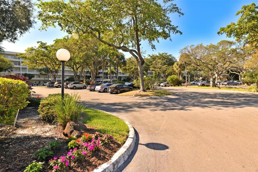 Picture of 821 Cypress Blvd # 304, Pompano Beach FL 33069
