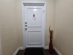 Picture of 1681 NW 70Th Ave # 303, Plantation, FL 33313