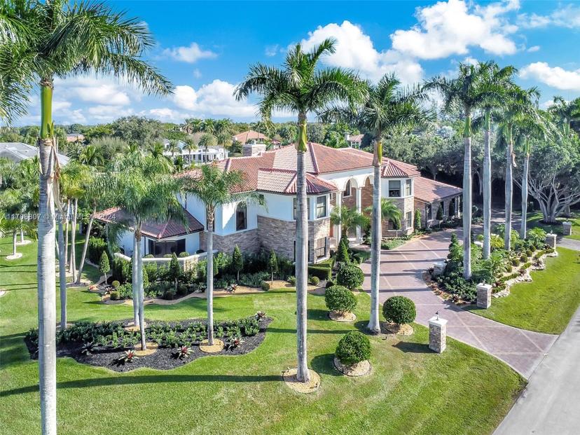Picture of 2905 Paddock Rd, Weston FL 33331