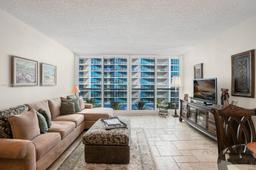 Picture of 3505 S Ocean Dr # 708, Hollywood, FL 33019